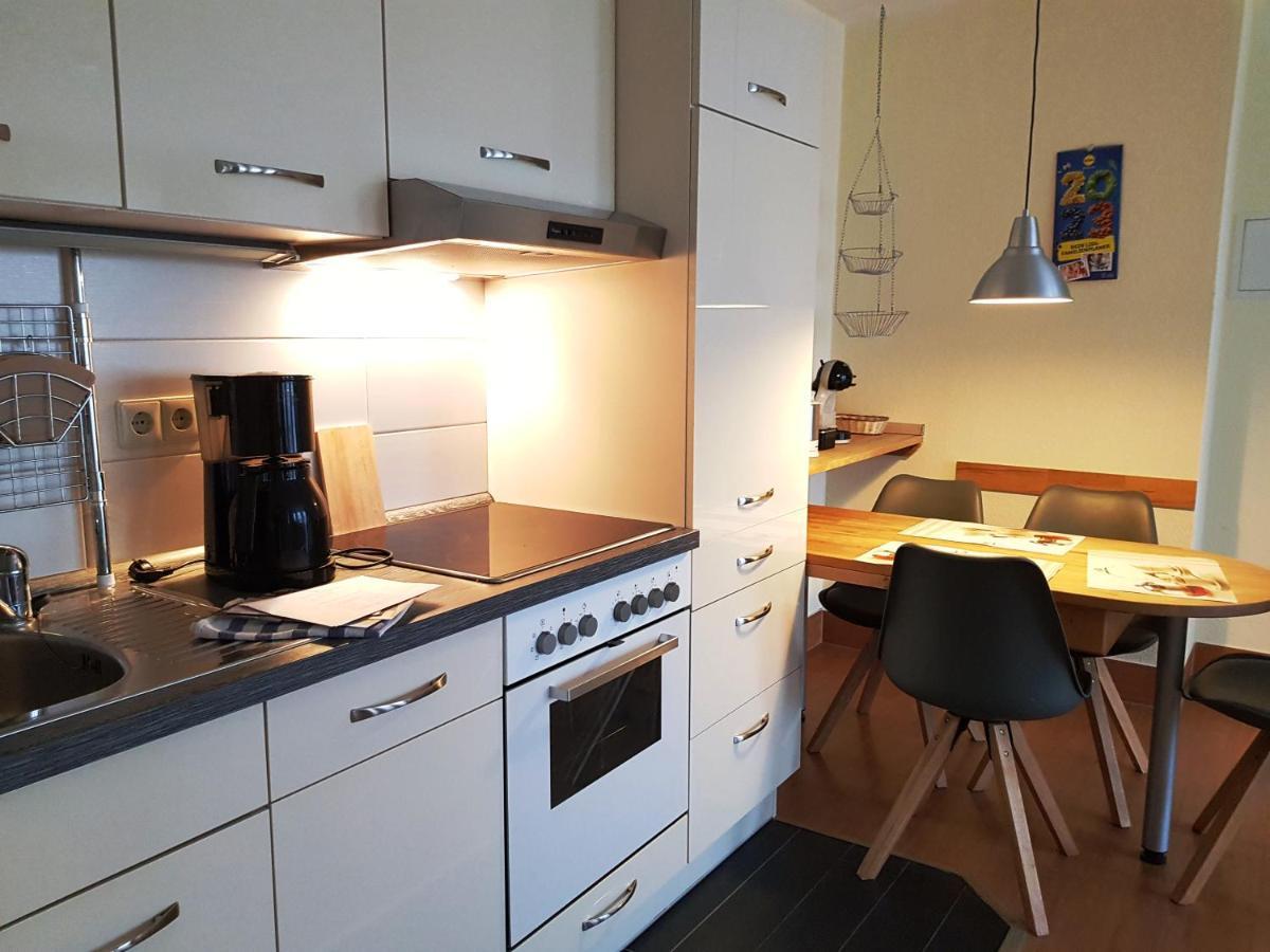 Ferienwohnung 5 Im Strandhaus Lobbe Exteriör bild