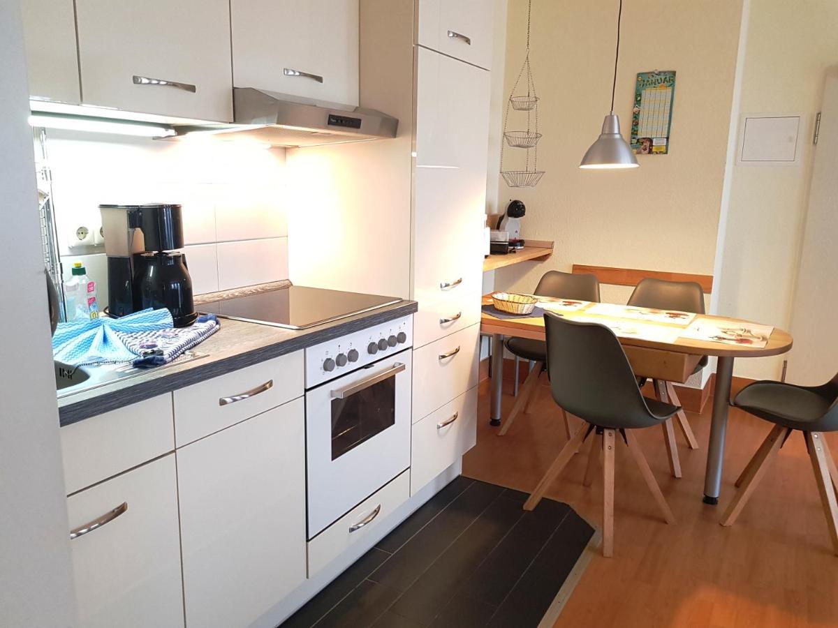 Ferienwohnung 5 Im Strandhaus Lobbe Exteriör bild